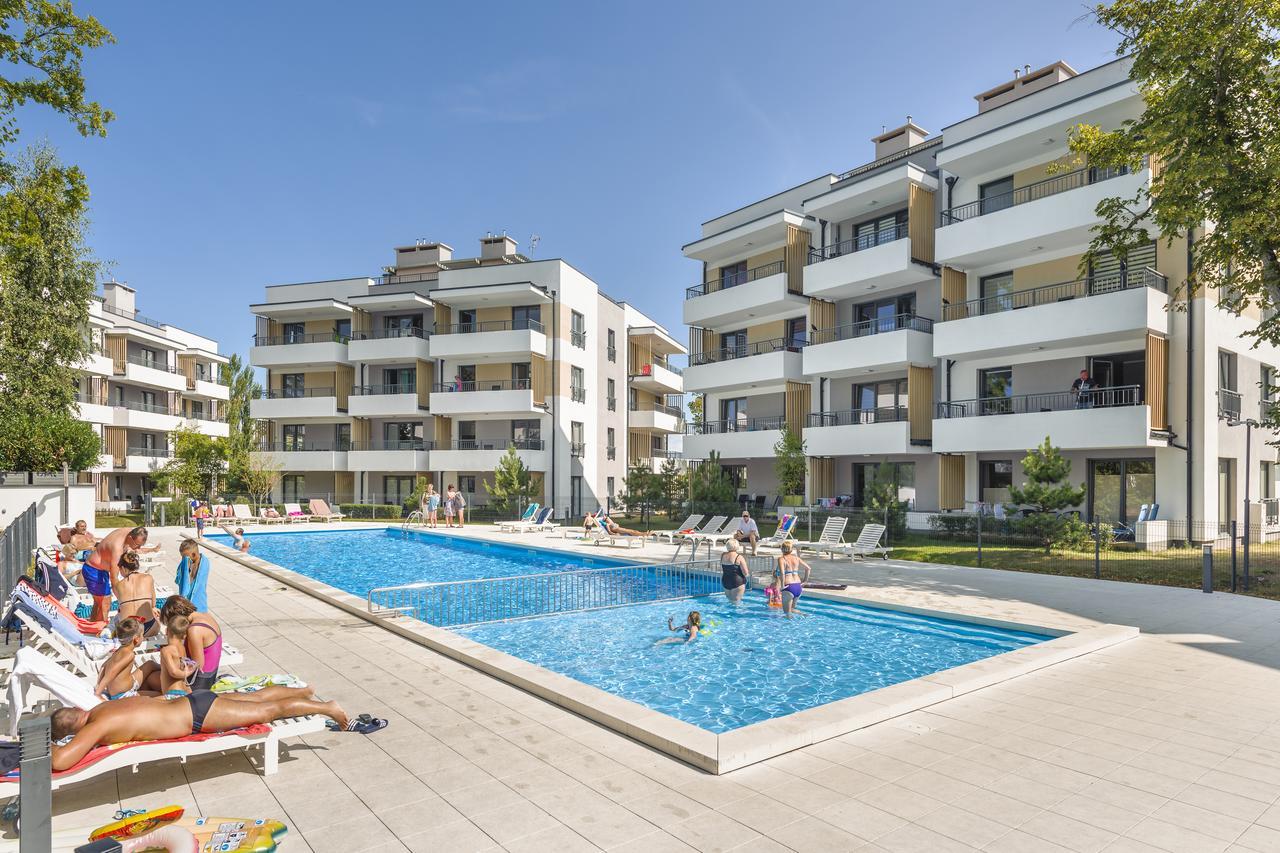 Apartamenty Sun & Snow Rezydencja ウストロニエ・モルスキエ エクステリア 写真
